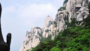 天柱山